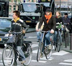 Washington. Con “Bicycle Commuter Act” gli Stati Uniti promuovono L'uso della bici