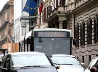 Roma. Lunedì si fermano bus e metro: la Cub trasporti proclama sciopero nazionale di 24 ore