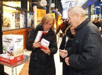 Firenze. “Signori, si cambia”: consegnate le prime urne per raccogliere i suggerimenti dei cittadini sul nuovo piano di tpl