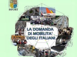 Roma. I consumi di mobilità non conoscono crisi: rallenta la crescita degli spostamenti in auto, accelera quella sui mezzi pubblici