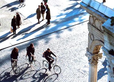 Ferrara città della bici lancia la volata per altri sei mesi in sella