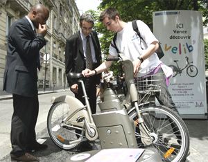 Firenze. Via libera al bike sharing: 50 postazioni e 750 mezzi