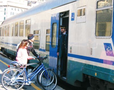 Trento. Sui treni del Trentino aumenta il numero dei posti per le biciclette