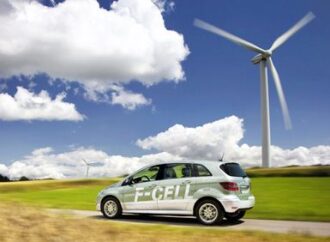 Berlino. Auto ecologiche e mobilità sostenibile: accordo fra 9 costruttori per lo sviluppo della tecnologia fuel cell