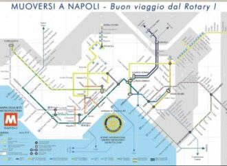 Napoli. Muoversi a Napoli, buon viaggo dal Rotary con la nuova mappa della rete metropolitana