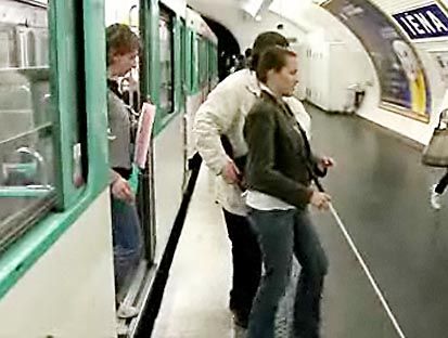 Parigi. Ratp sperimenta BlueEyes, servizio d'orientamento basato sulle nuove tecnologie wifi