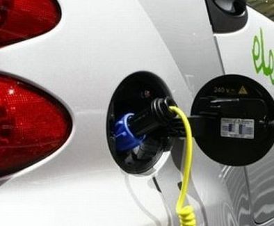 Varsavia. Auto elettriche: partenariato tedesco-polacco per progetto di ricerca finanziato dL'UE