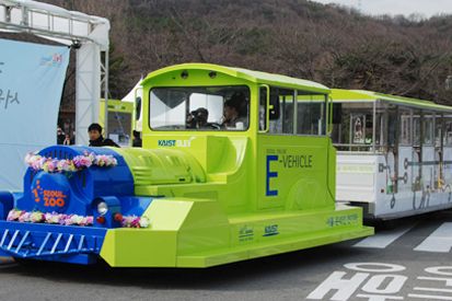 Seoul sperimenta OLEV, trenino elettrico a ricarica induttiva