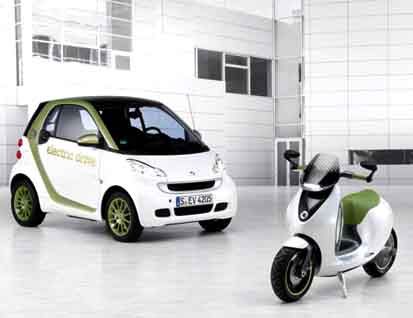 Milano. Smart fortwo electric drive sbarca all’EICMA 2010