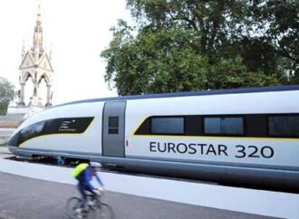 Parigi. Eurostar affida a Siemens la commessa per la produzione di dieci nuovi Velaro