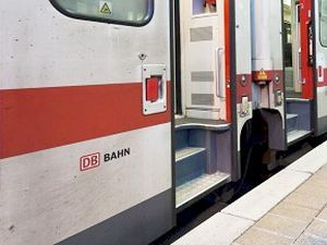 Berlino: Bombardier e Siemens: chiuso contratto da 2 mld con Deutsche Bahn