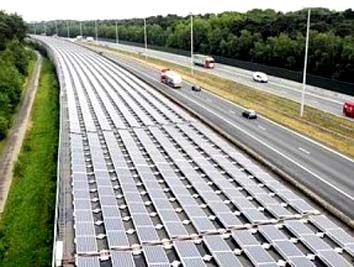 Anversa. Solar Tunnel: viaggia in Belgio il primo treno europeo a energia solare