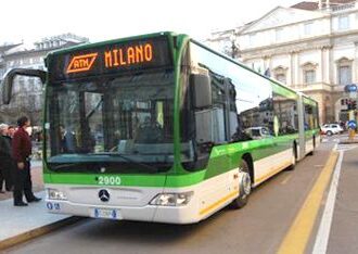 Milano. Smog: oggi e domani blocco totale del traffico