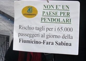 Roma. Trasporto ferroviario: disservizi, investimenti e tagli, i numeri in Pendolaria