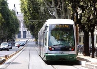 Roma. Oggi tornano in servizio sulla linea 3 i jumbo-tram