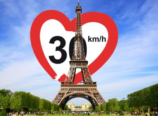 A Parigi si andrà a 30 km/h, parola di sindaco