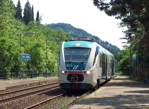 Legambiente contro Trenitalia: “Tolgono treni locali per favorire l’alta velocità”