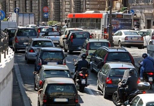 “Spread Mobilità”: indagine ACI e Fondazione Caracciolo sui costi del traffico in Italia