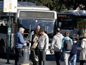 Atac si affida ai volontari per la sicurezza su bus e metro