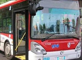 Campania: per il Cstp resta solo Bus Italia