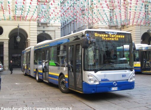 Torino: abbonamenti per bus e tram legati al reddito