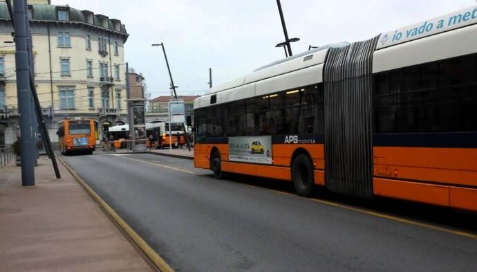 Padova: stop al Tram, via libera agli autobus elettrici