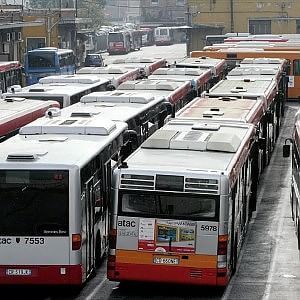 Atac: la Sindaca Raggi da il via libera all’esercizio del servizio in house oltre i termini di scadenza