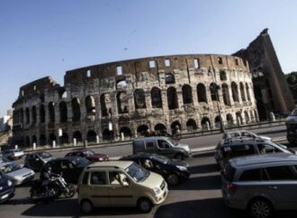 Traffico: Roma maglia nera in Italia