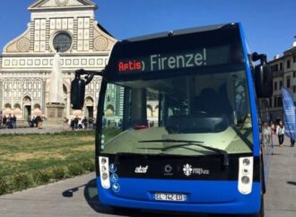 Firenze: parte dalla città toscana il tour italiano di Aptis, il bus elettrico di Alstom