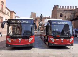 Bologna: Tper, presentati 31 nuovi bus a metano