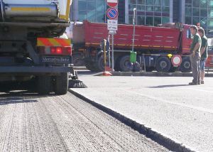 MILANO. ASFALTO ANTISMOG: AVVIATA LA SPERIMENTAZIONE