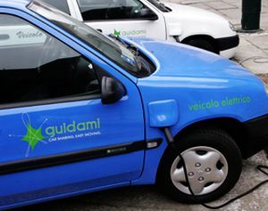 MILANO. LA GIUNTA COMUNALE APPROVA INDIRIZZI PER LO SVILUPPO DEL CAR SHARING