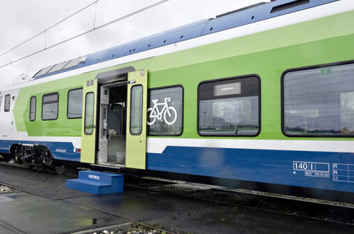 Lombardia: FNM, il treno ibrido diesel-elettrico “Colleoni” muove i primi passi