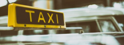 Rimini: Taxi, via libera al nuovo bando per 14 licenze