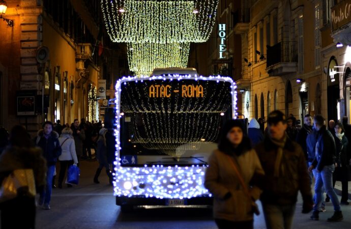 Roma: via libera al piano viabilità per il Natale