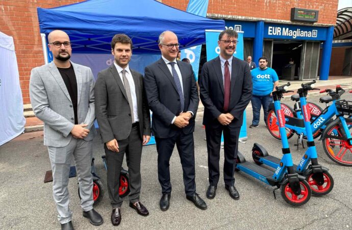 Roma: Dott, inaugurato il nuovo servizio di monopattini in sharing