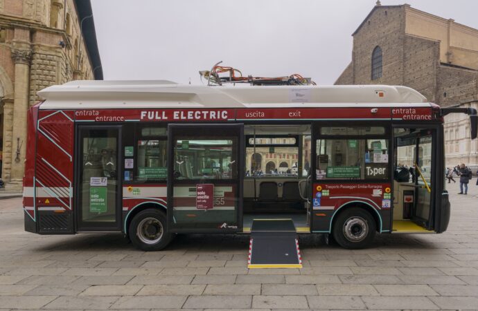Bologna: i ‘midibus’ elettrici Rampini Eltron per il servizio urbano di Tper