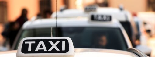 Roma: Taxi, on line il bando per 1000 licenze