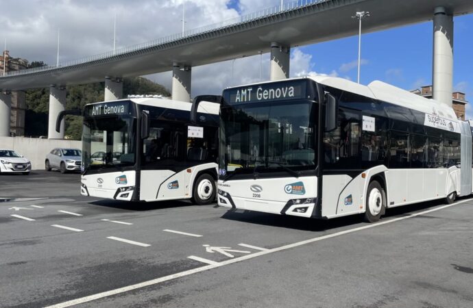 Genova: AMT, in servizio i primi due filobus elettrici